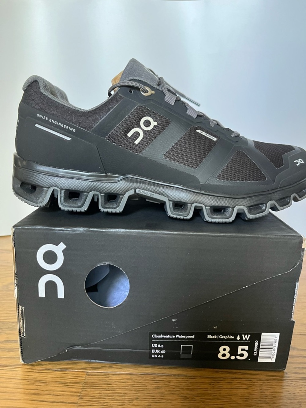 On Cloundventure Waterproof Women's Shoes - Picture 2 of 4